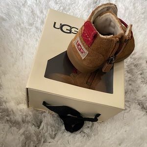 Brand new uggs never worn